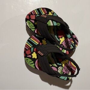 Reef Kids' Multicolor Patterned Flip Flops